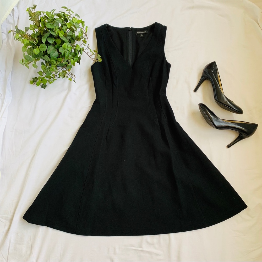 V-Neck A-line Dress with Pockets